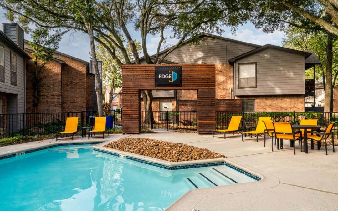 The Edge at Clear Lake