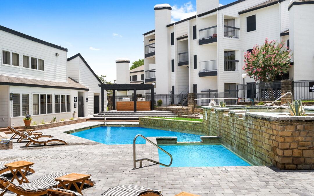 The Holt on Chisholm Trail